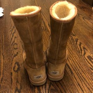 UGG Tall Chestnut boots